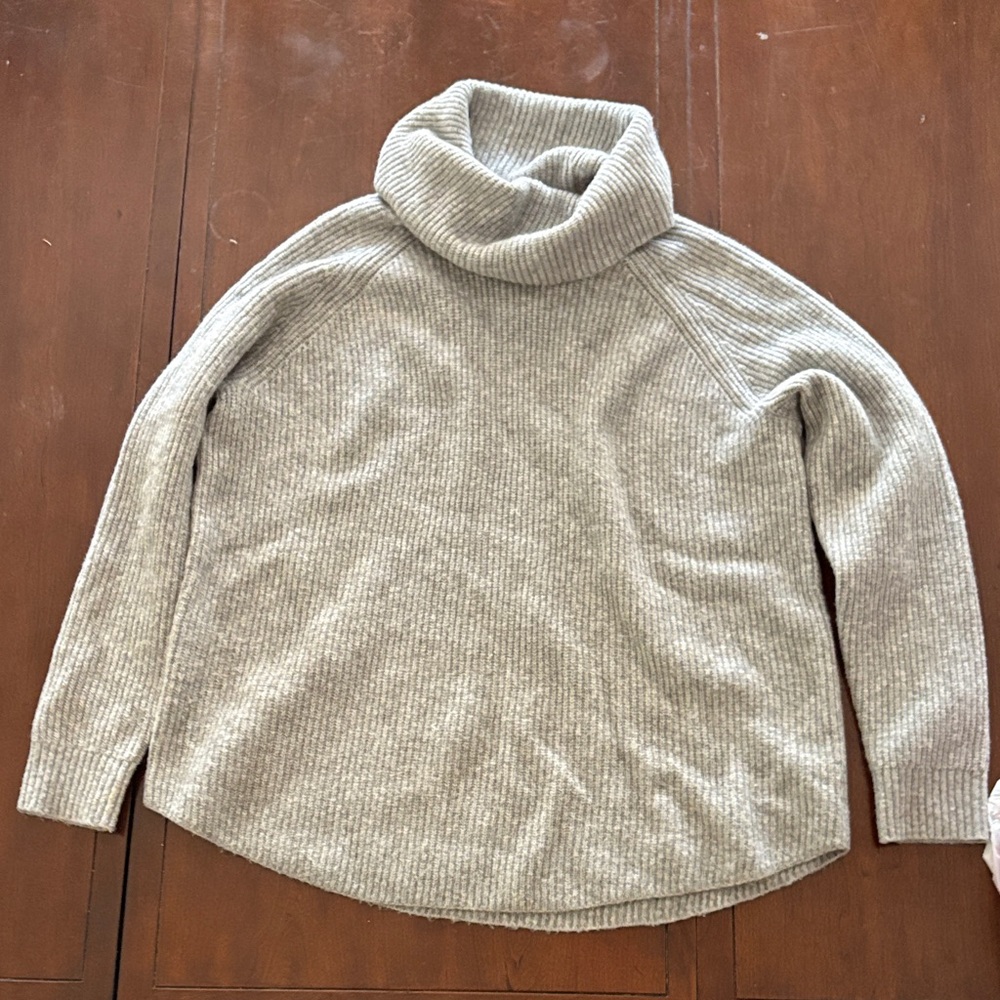 LOFT Cozy Cream Turtleneck Sweater